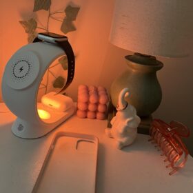 Eclipse PowerDock - 3-in-1 RGB Magnetic Wireless Charger photo review